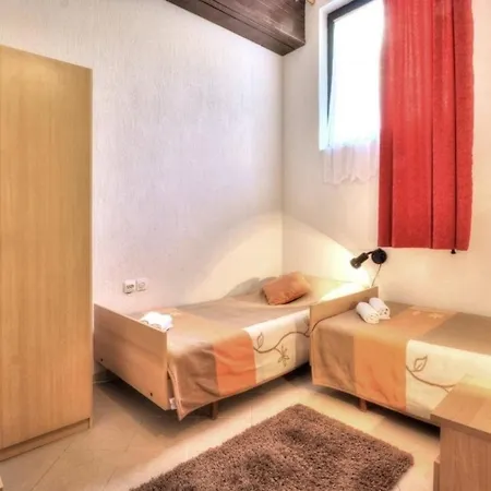 Apartment In Mit Grill *